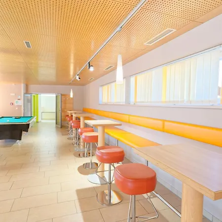Jugend- Und Familiensporthotel Hotel *