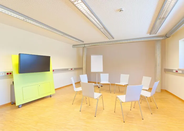 Jugend- Und Familiensporthotel Hotel *